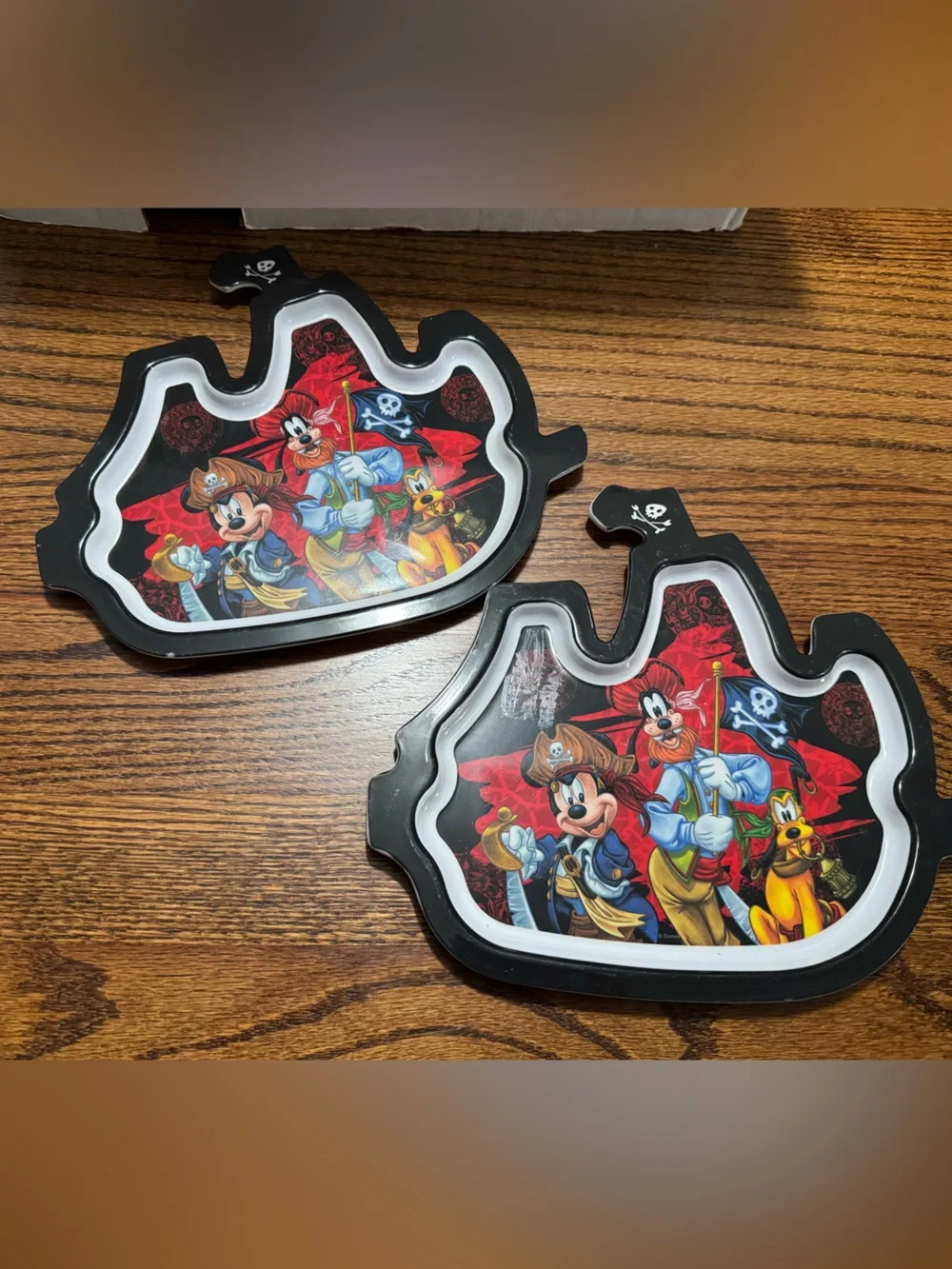 2 Disney Pirate Mickey & Friends Snack plates Trays - Black, Red, Yellow